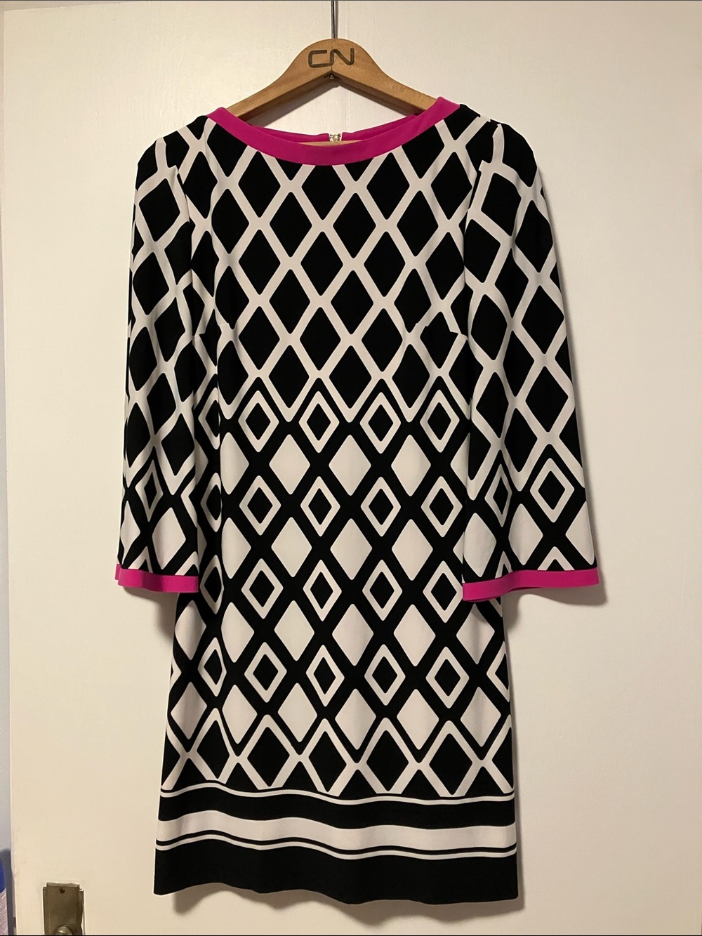Joseph Ribkoff Rétro Black and White Geometric Midi Dress with Pink Trim